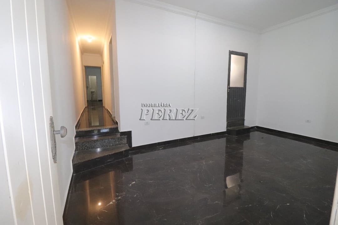 Casa para alugar no Califórnia, região leste em Londrina. - Foto 1