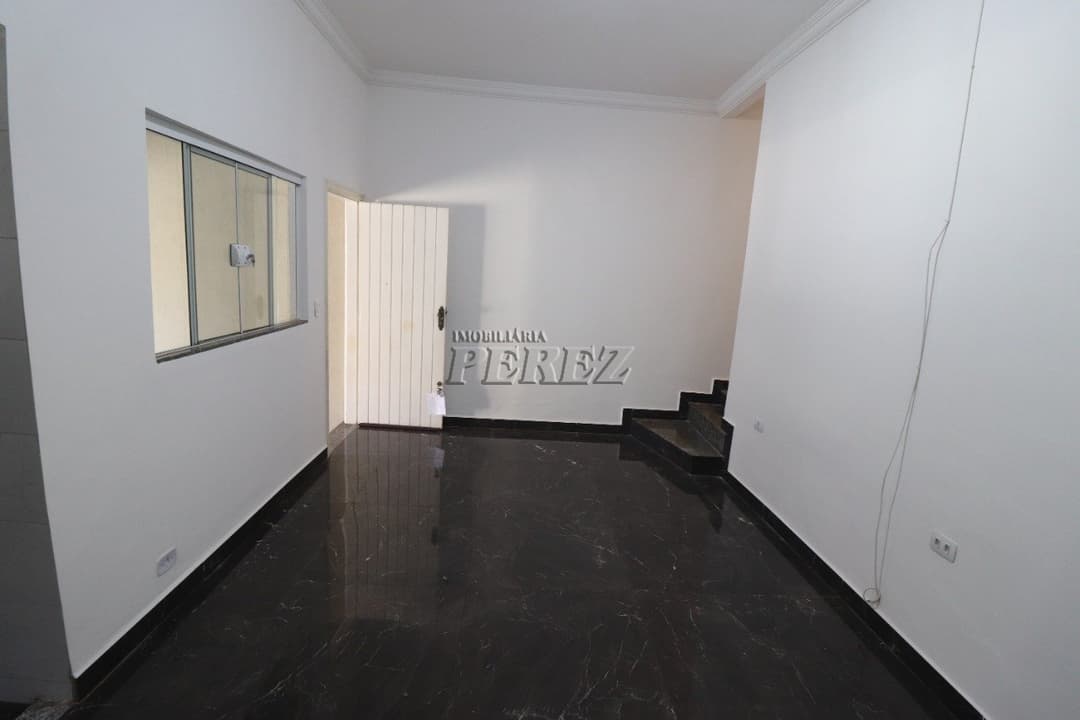 Casa para alugar no Califórnia, região leste em Londrina. - Foto 3