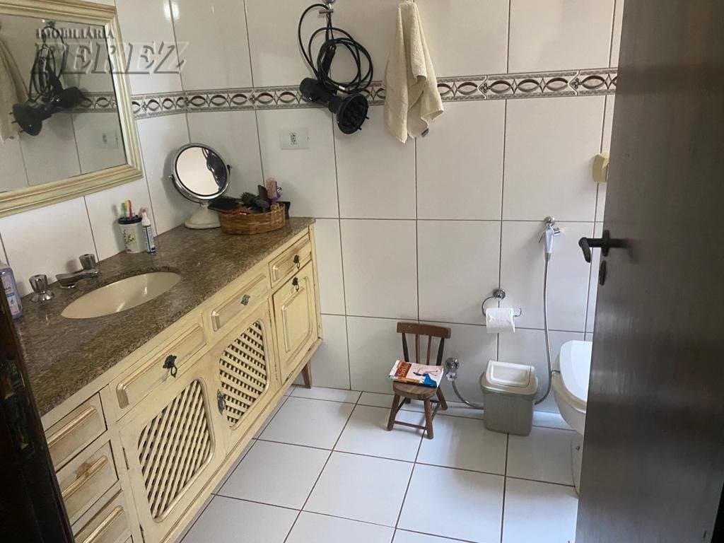 Imóveis Rurais, de 5 quartos, 400 m² à venda no Waldemar Hauer - Londrina/PR - Foto 36