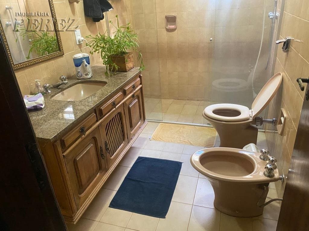 Imóveis Rurais, de 5 quartos, 400 m² à venda no Waldemar Hauer - Londrina/PR - Foto 33