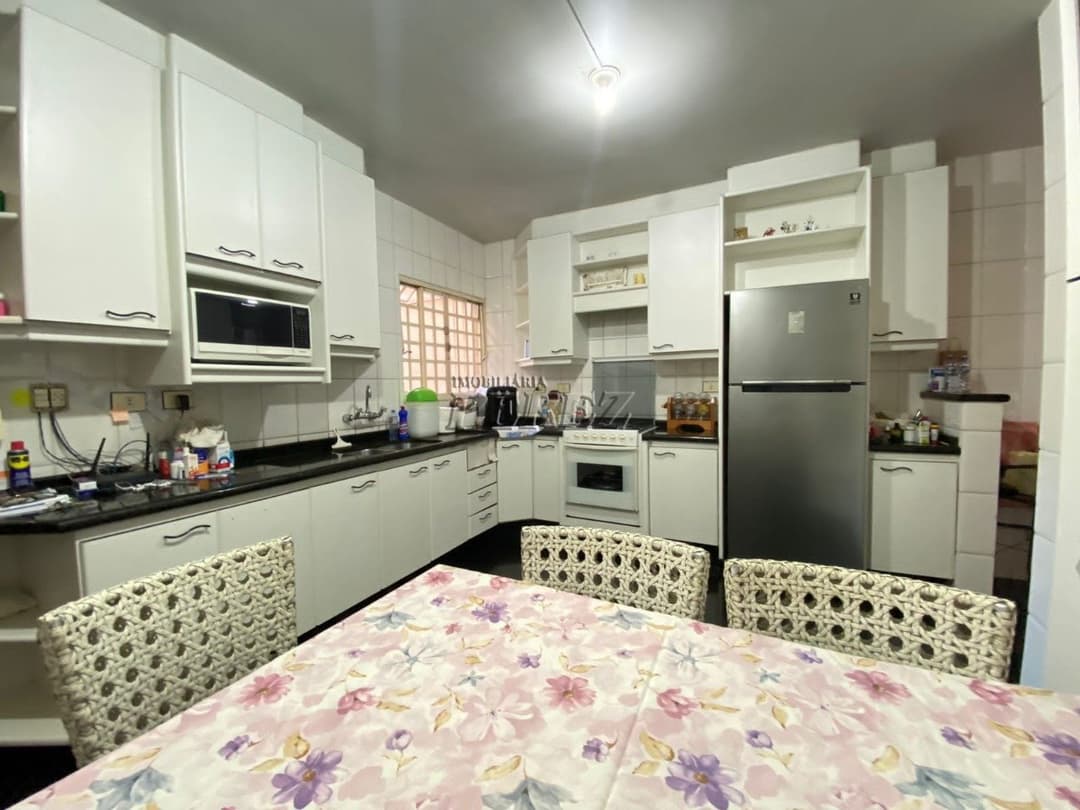 A Imobiliária Perez oferece a você uma ótima oportunidade de casa para venda em Londrina. - Foto 9