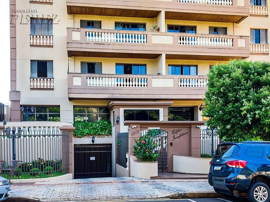 Apartamento no Condomínio Edifício Inconfidência, de 3 quartos, 115 m² à venda no Centro - Londrina/PR - Foto 0