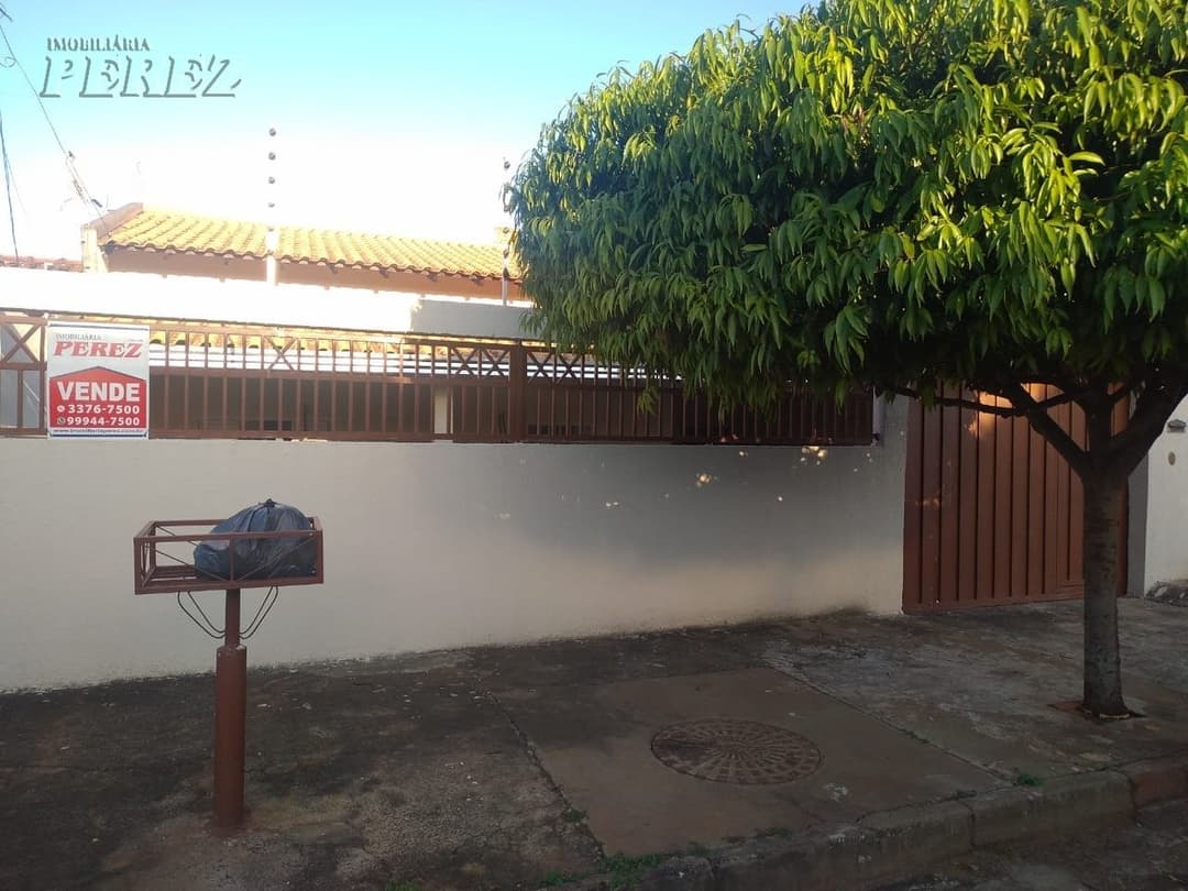 Casa, de 2 quartos, 107 m² à venda no Giovani Lunardelli - Londrina/PR - Foto 1