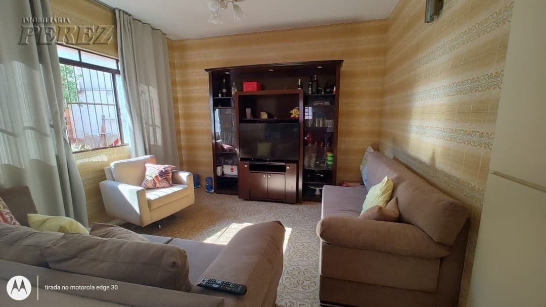 Sobrado, de 4 quartos, 226.35 m² à venda no Califórnia - Londrina/PR - Foto 14