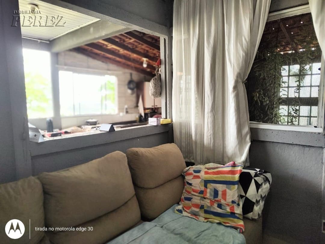Imóveis Rurais no Condomínio De Chácaras Itaúna, de 3 quartos, 250 m² à venda no Ibiporã - Ibiporã/PR - Foto 16
