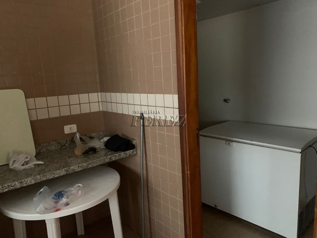 Apartamento no Residencial Aeroporto I, de 3 quartos, 56 m² à venda no Vitória Régia - Londrina/PR - Foto 13