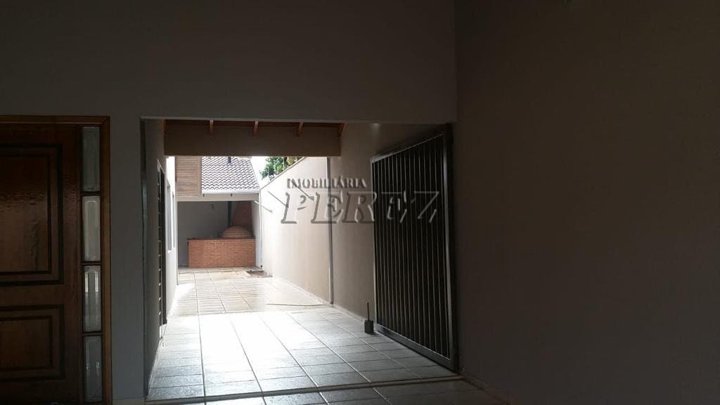 A Imobiliária Perez oferece a você uma ótima oportunidade de casa para venda em Londrina. - Foto 28