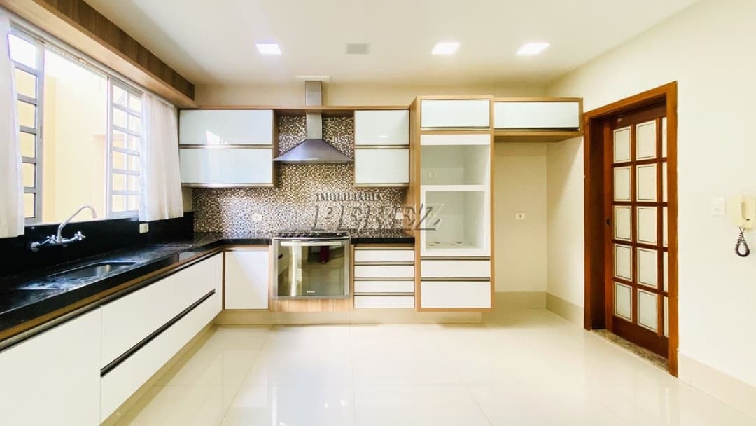 Casa, de 4 quartos, 360 m² para alugar no Parque Residencial Alcântara - Londrina/PR - Foto 14