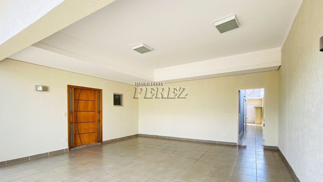Casa, de 4 quartos, 360 m² para alugar no Parque Residencial Alcântara - Londrina/PR - Foto 6