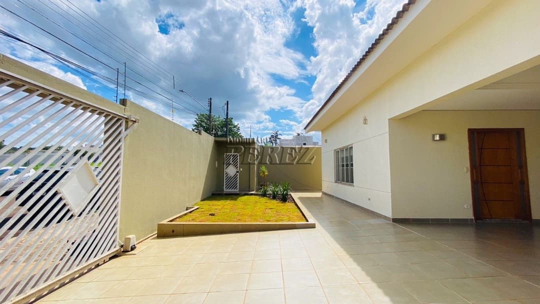 Casa, de 4 quartos, 360 m² para alugar no Parque Residencial Alcântara - Londrina/PR - Foto 2