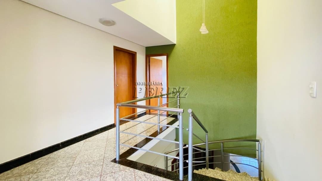 Casa, de 4 quartos, 360 m² para alugar no Parque Residencial Alcântara - Londrina/PR - Foto 31