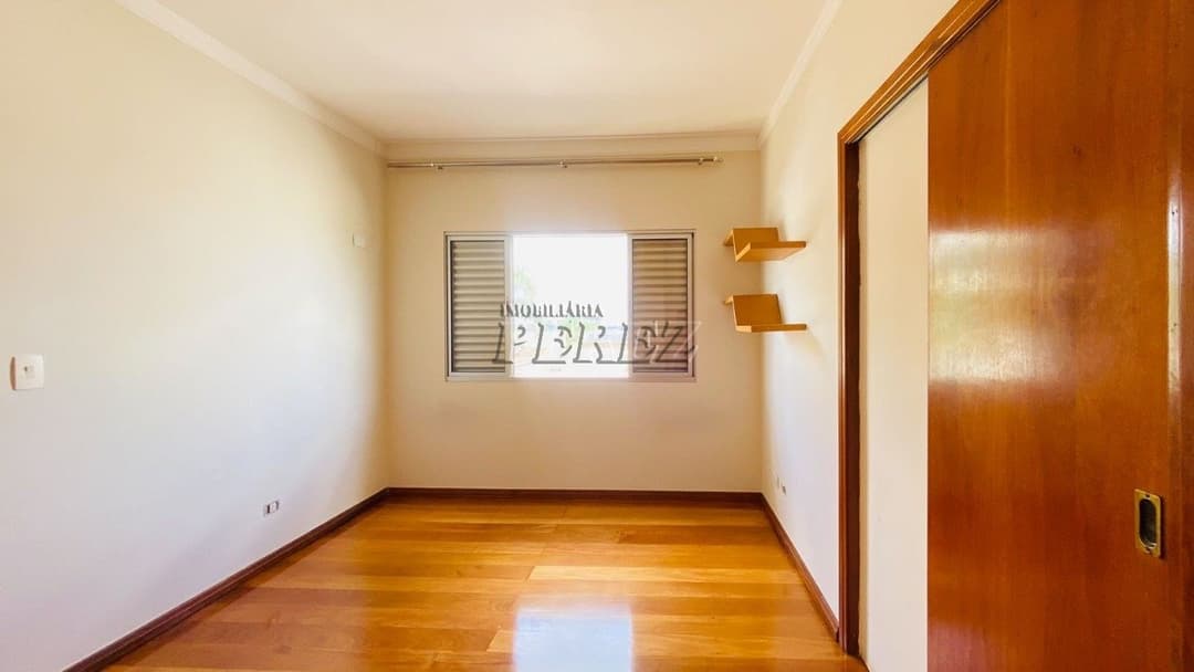 Casa, de 4 quartos, 360 m² para alugar no Parque Residencial Alcântara - Londrina/PR - Foto 38