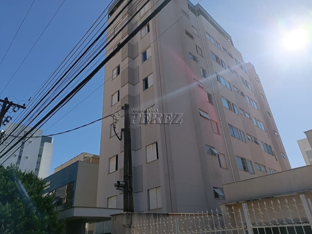 Apartamento no Edifício Saint Paul, de 3 quartos, 84 m² à venda no Centro - Londrina/PR - Foto 1