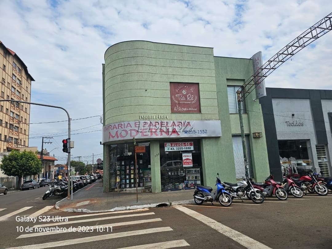 Imóvel comercial e residencial a venda na rua Interventor Manoel Ribas, no centro de  Rolândia . - Foto 1