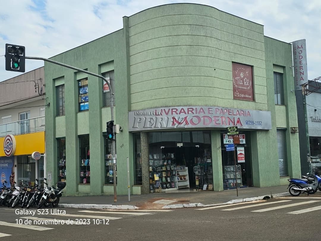 Imóvel comercial e residencial a venda na rua Interventor Manoel Ribas, no centro de  Rolândia . - Foto 2