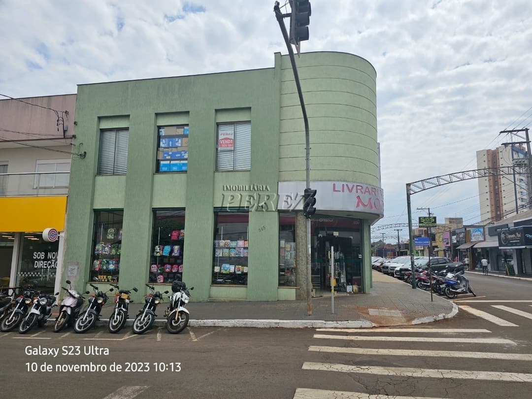 Imóvel comercial e residencial a venda na rua Interventor Manoel Ribas, no centro de  Rolândia . - Foto 4