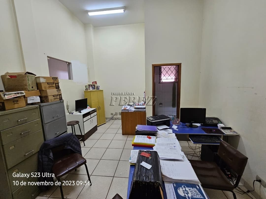 Imóvel comercial e residencial a venda na rua Interventor Manoel Ribas, no centro de  Rolândia . - Foto 15