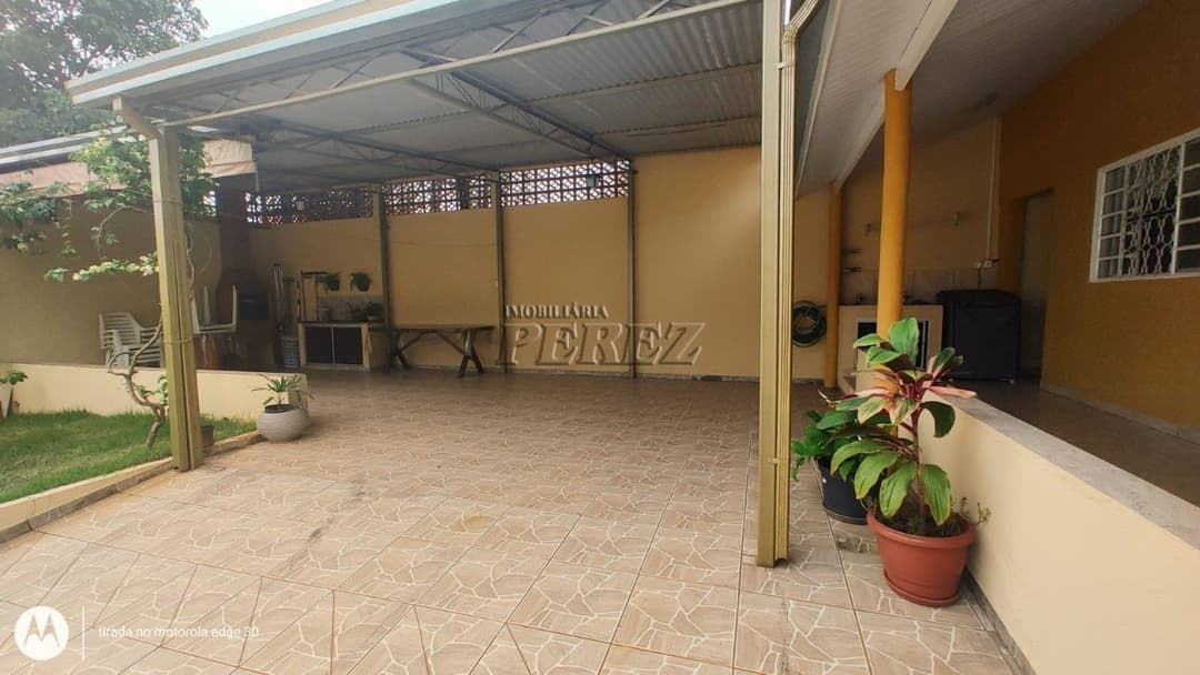 Casa a venda na rua Juracy Huga Cabral Messias, jardim Planalto londrina - Foto 8
