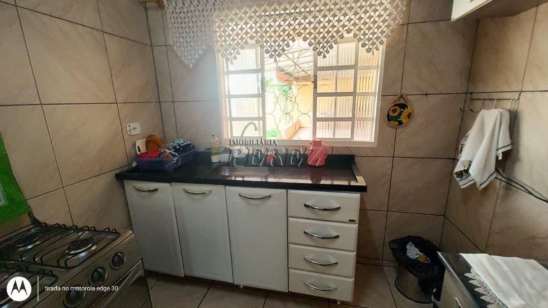 Casa a venda na rua Juracy Huga Cabral Messias, jardim Planalto londrina - Foto 18