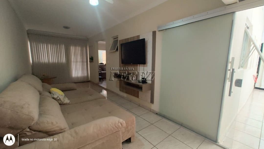 Casa a venda na rua Juracy Huga Cabral Messias, jardim Planalto londrina - Foto 16