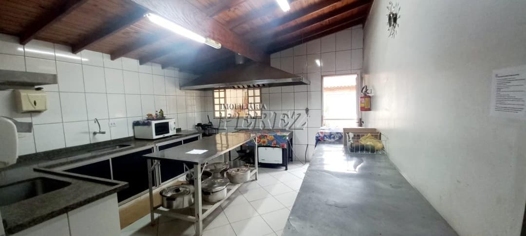 Imóveis Rurais, de 5 quartos, 1000 m² para alugar no Limoeiro - Londrina/PR - Foto 19