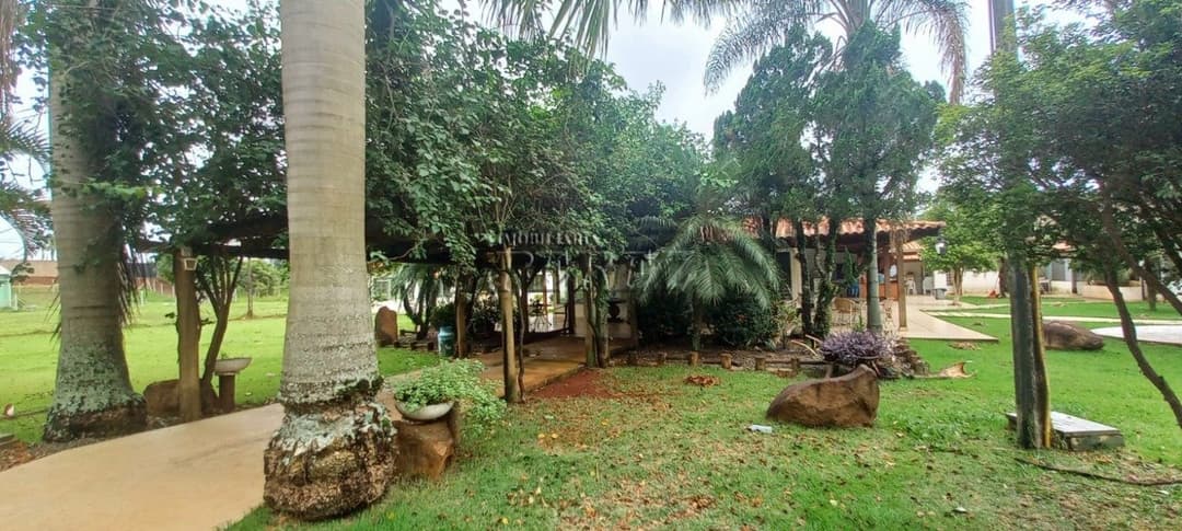 Imóveis Rurais, de 5 quartos, 1000 m² para alugar no Limoeiro - Londrina/PR - Foto 28