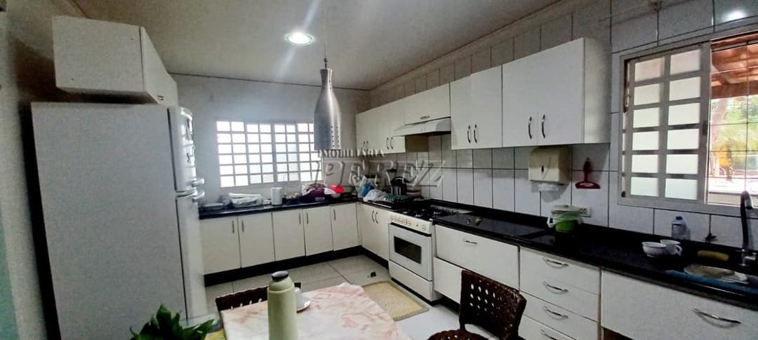 Imóveis Rurais, de 5 quartos, 1000 m² para alugar no Limoeiro - Londrina/PR - Foto 37