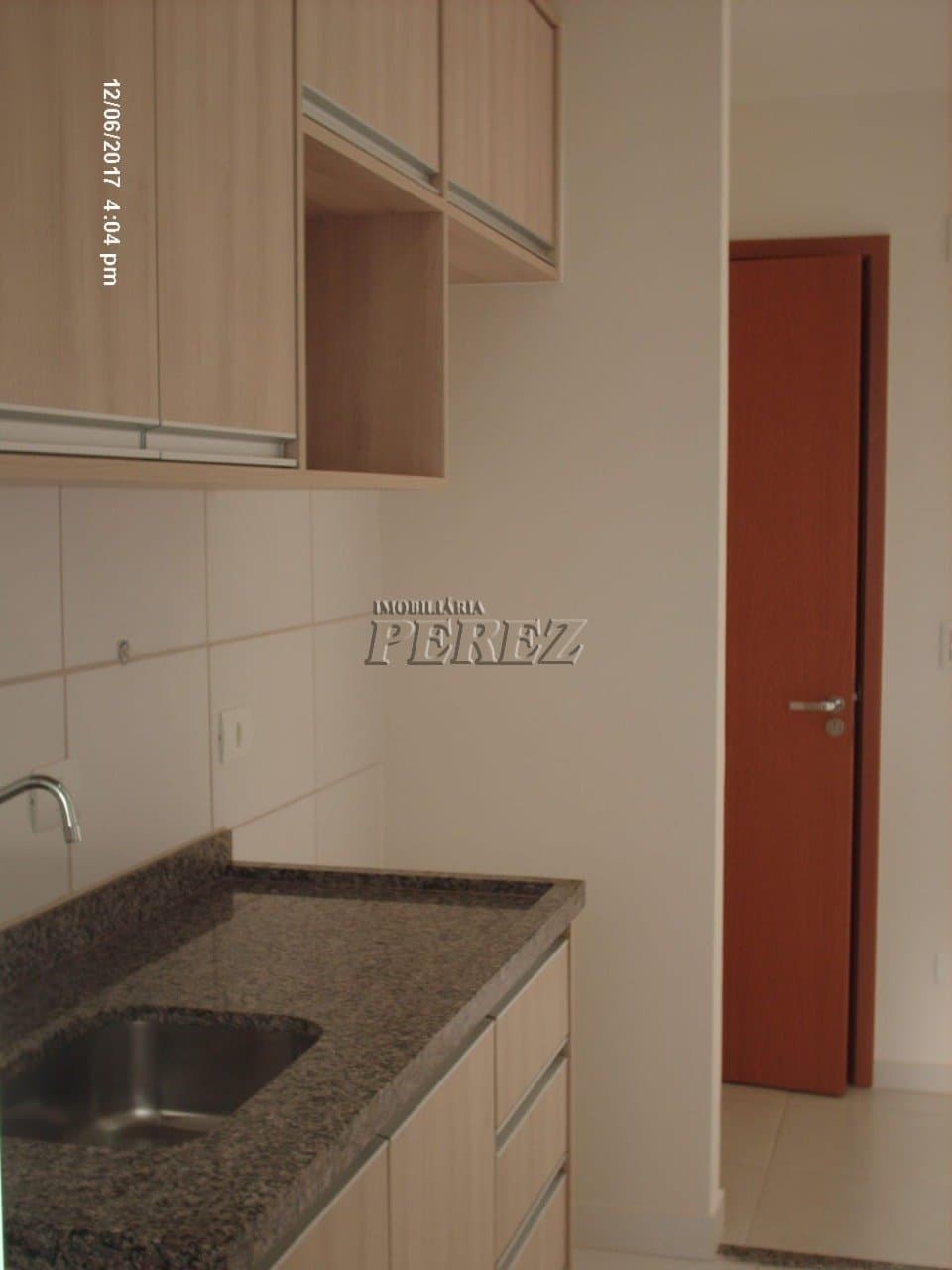 Apartamento no Residencial Terra Parque, de 3 quartos, 58 m² à venda no Champagnat - Londrina/PR - Foto 3