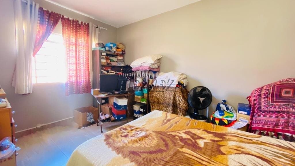 Casa a venda na rua Serra dos Andes, jardim Messiânico londrina - Foto 16