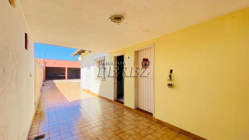 Casa a venda na rua Serra dos Andes, jardim Messiânico londrina - Foto 5
