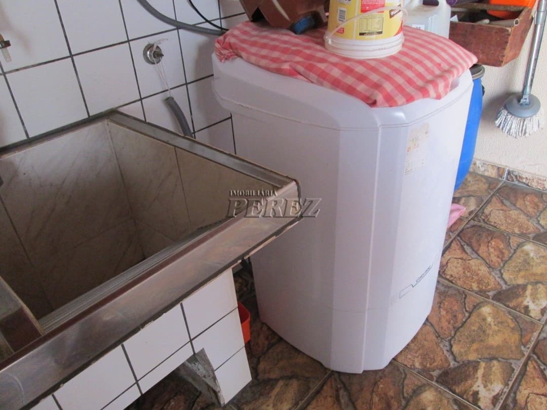 Casa com terreno a venda na rua Cristal, jardim Waldemar Hauer - Foto 21