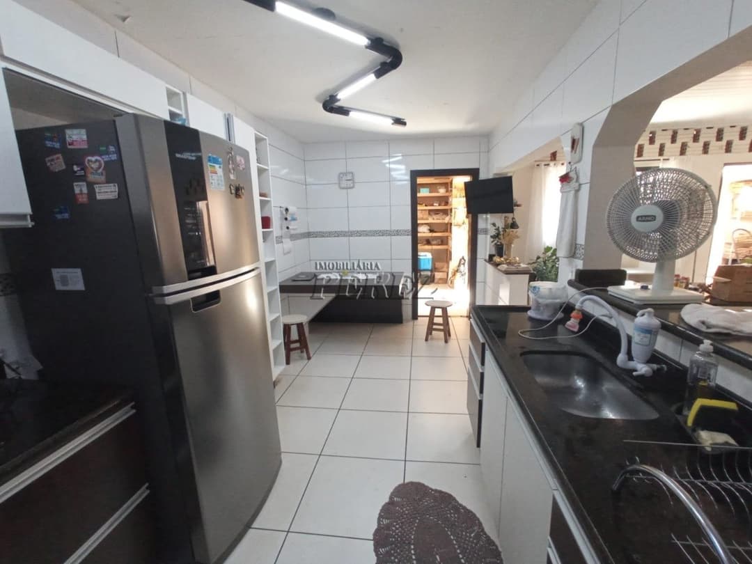 Casa, de 3 quartos, 130 m² à venda no Luiz De Sá - Londrina/PR - Foto 5