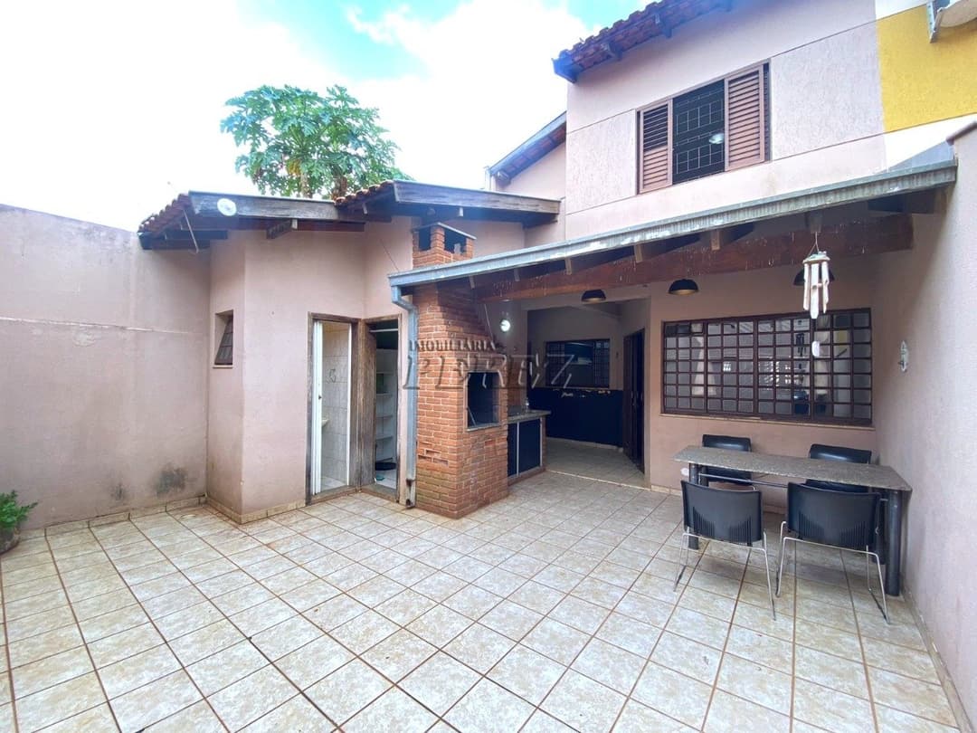 Casa, de 3 quartos, 159.58 m² à venda no Antares - Londrina/PR - Foto 21
