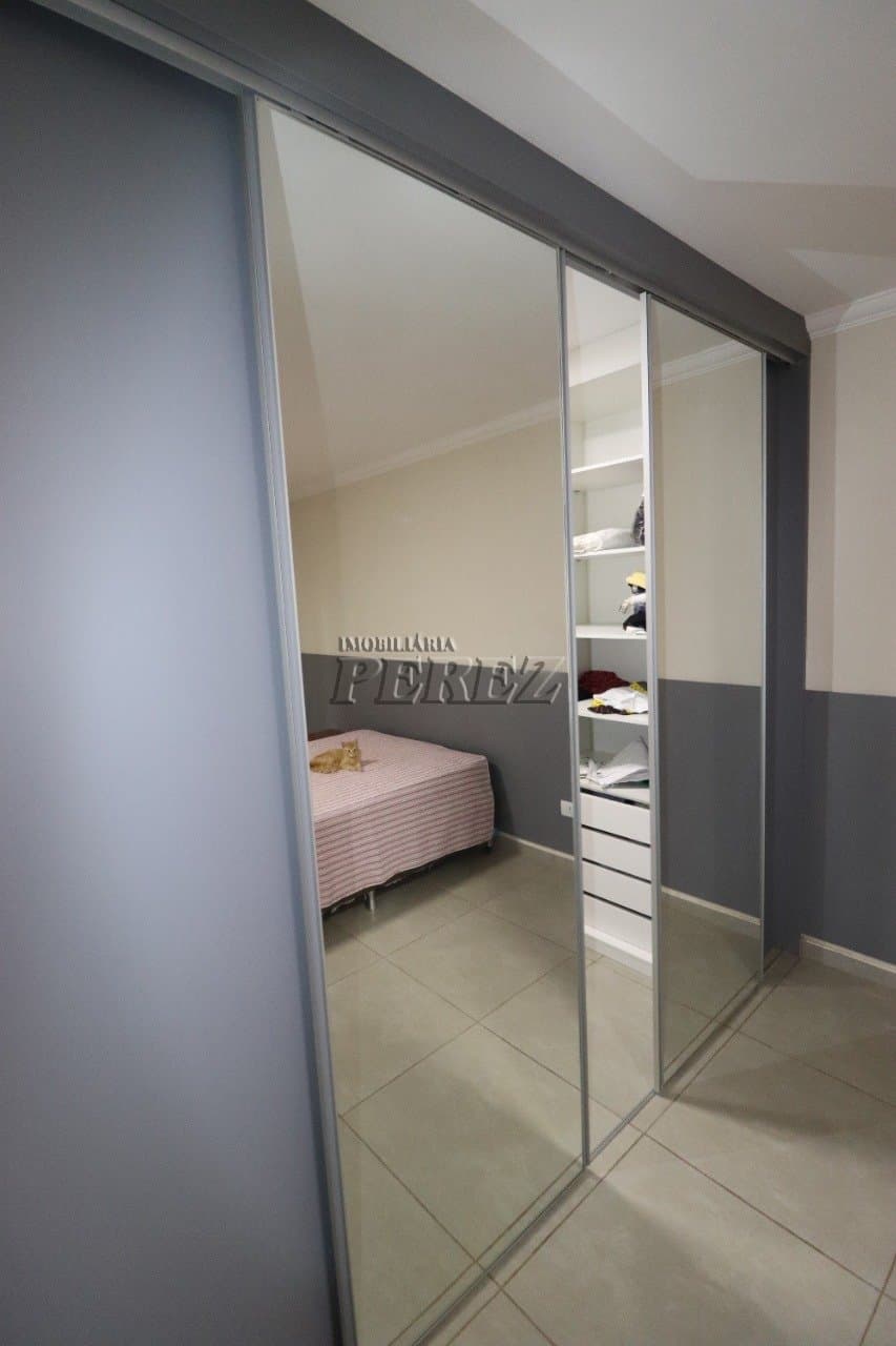Casa, de 4 quartos, 195 m² à venda no Novo Aeroporto - Londrina/PR - Foto 6