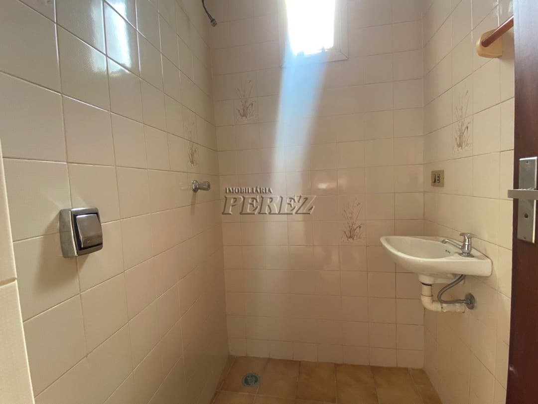 Apartamento no Edifício Isabella, de 3 quartos, 98 m² à venda no Centro - Londrina/PR - Foto 12