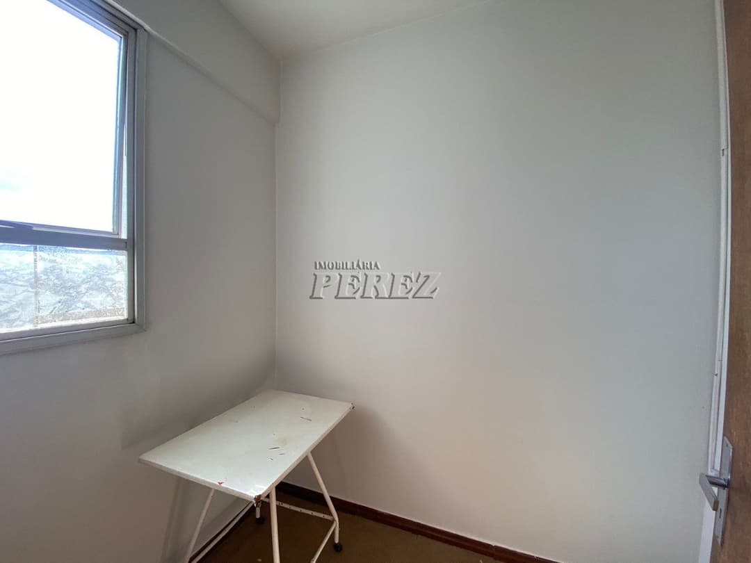 Apartamento no Edifício Isabella, de 3 quartos, 98 m² à venda no Centro - Londrina/PR - Foto 11