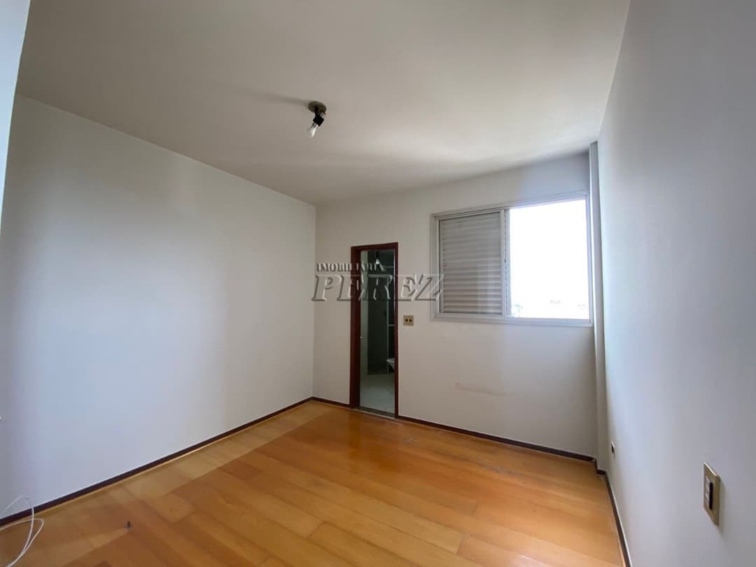 Apartamento no Edifício Isabella, de 3 quartos, 98 m² à venda no Centro - Londrina/PR - Foto 15