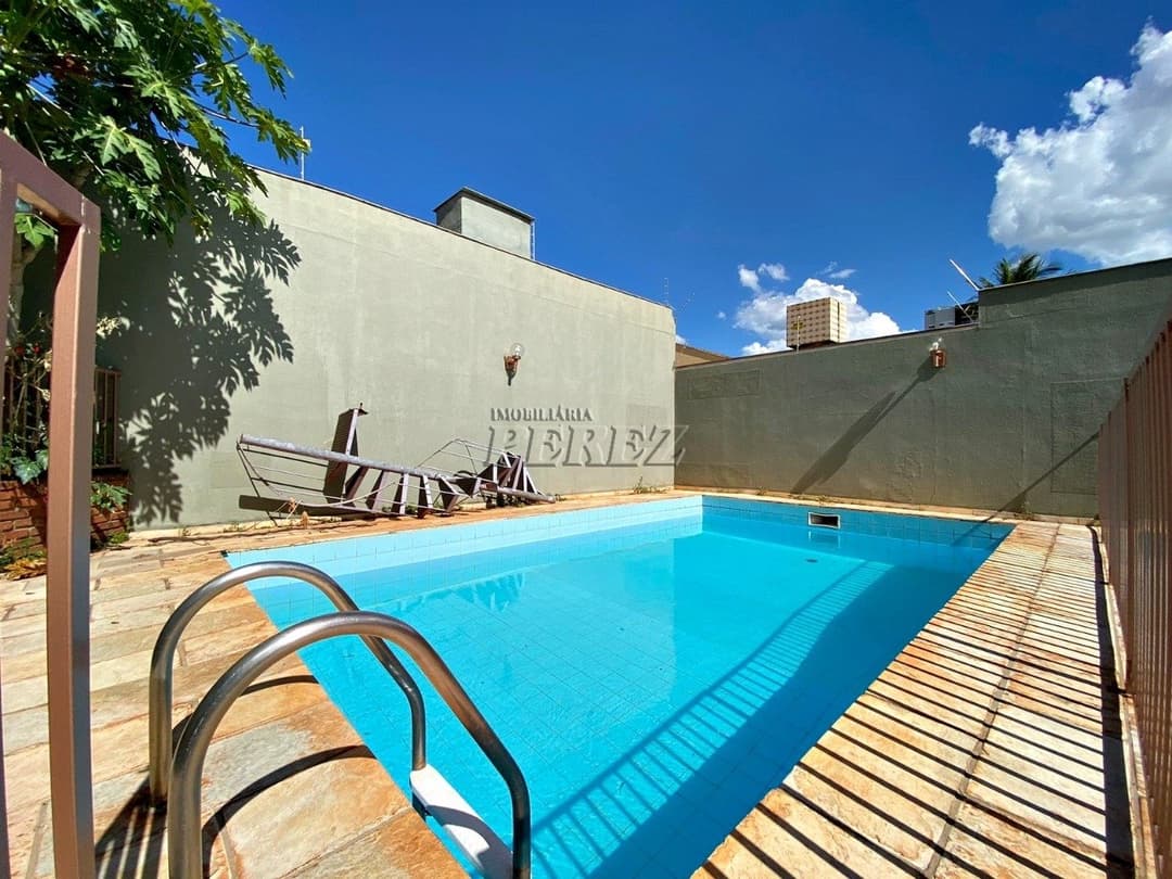 Casa, de 4 quartos, 350 m² para alugar no Quebec - Londrina/PR - Foto 38