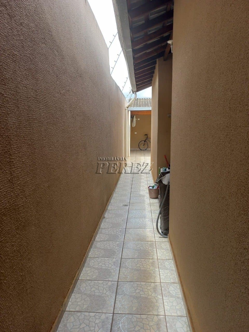 Casa a venda na rua Luiz Favoretto, Jardim Planalto londrina - Foto 10