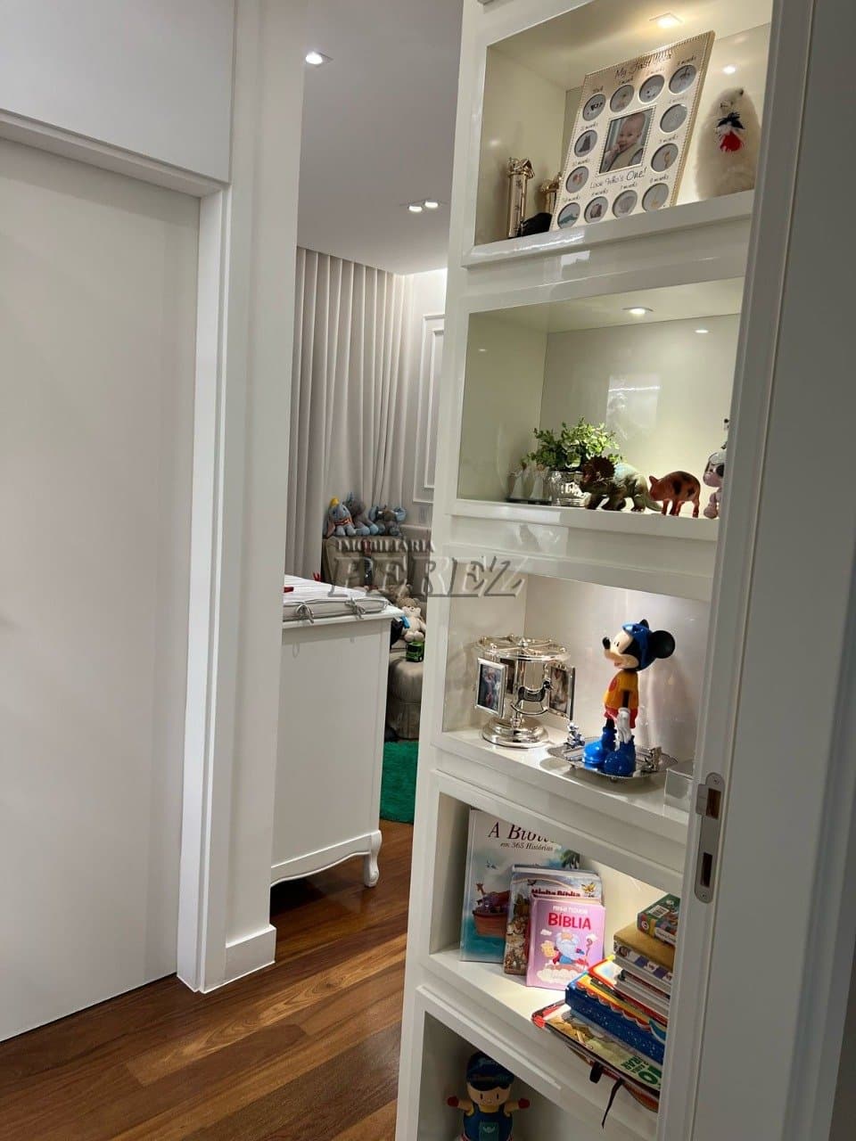 Apartamento a venda na rua Caracas, jardim Santa Rosa no Edifício Casa Batlló - Foto 9