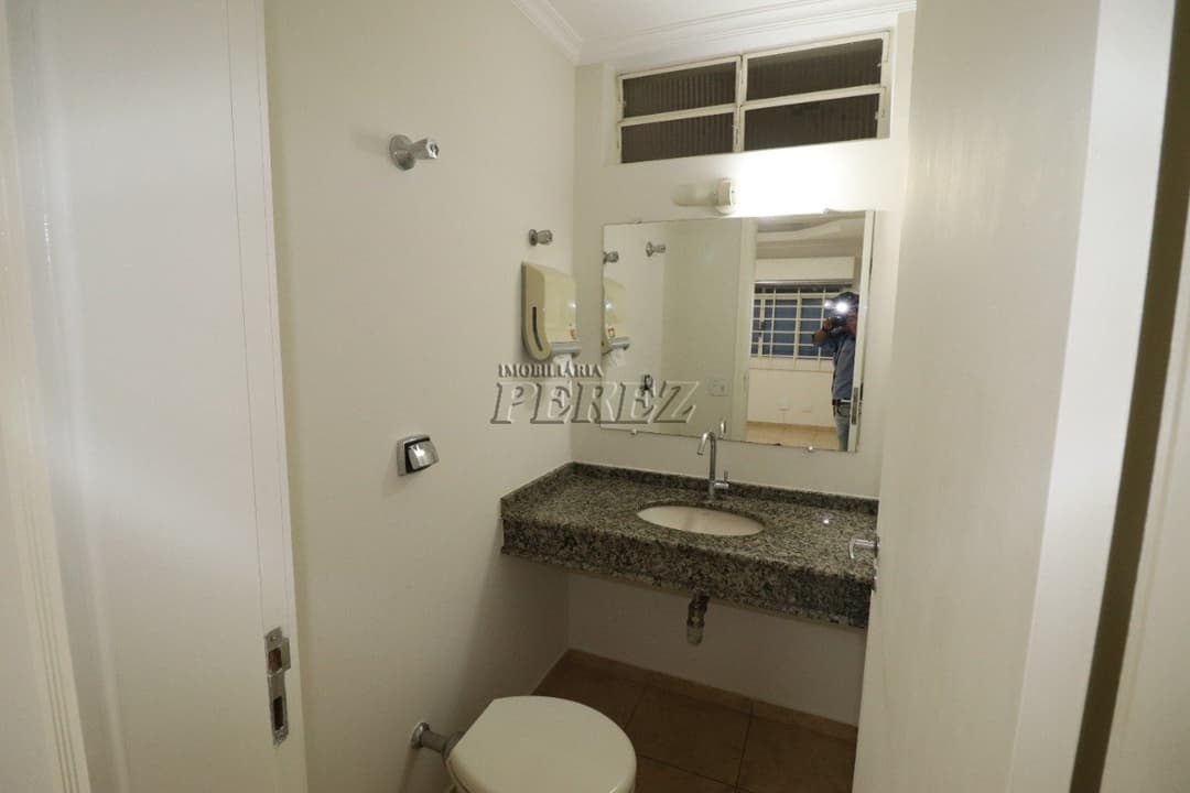Salas, 120 m² para alugar no Centro - Londrina/PR - Foto 8