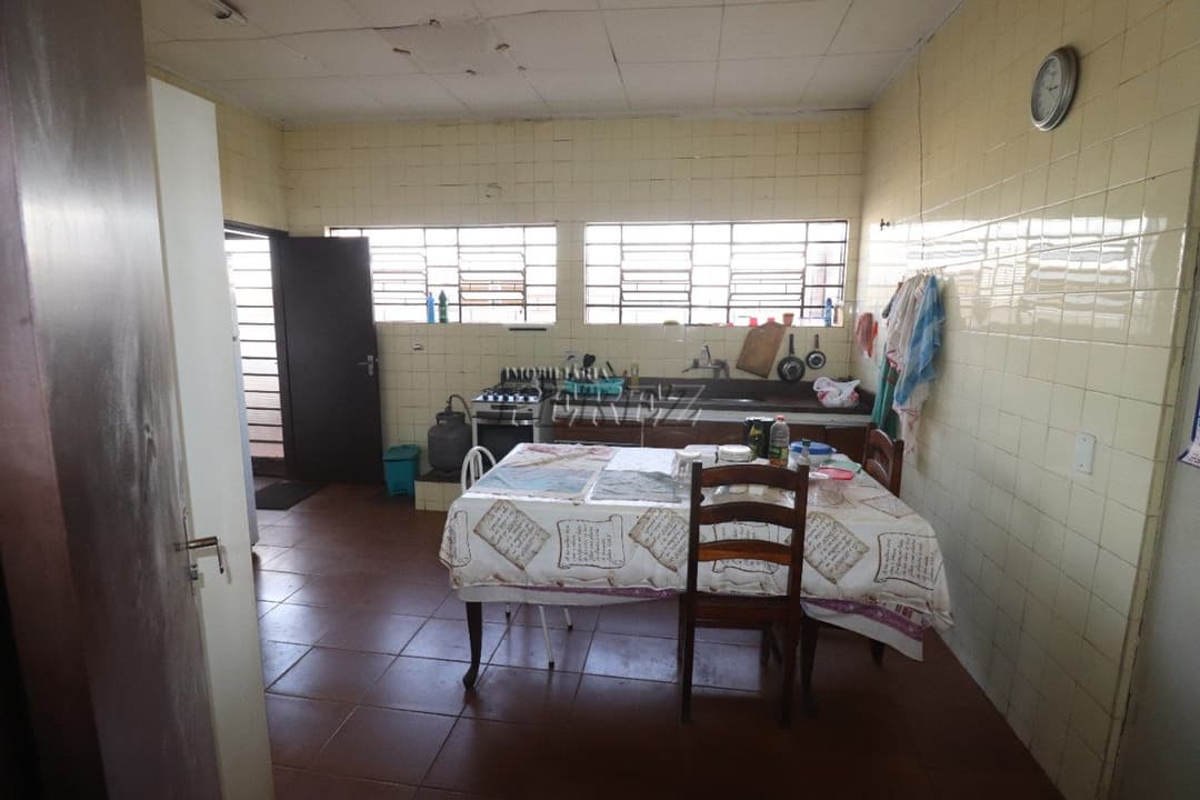 Casa, de 3 quartos, 176.85 m² à venda no Jardim Petropolis - Londrina/PR - Foto 8