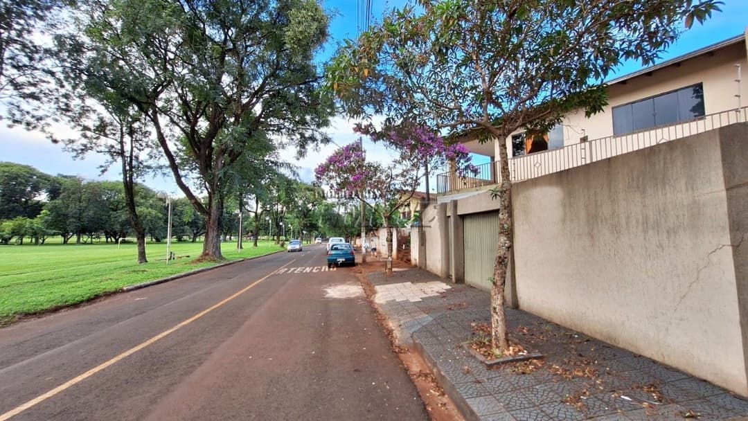 Sobrado, de 3 quartos, 175.52 m² para alugar no Portuguesa - Londrina/PR - Foto 2