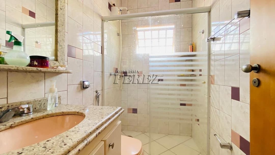 Sobrado, 300 m² para alugar no Aurora - Londrina/PR - Foto 27