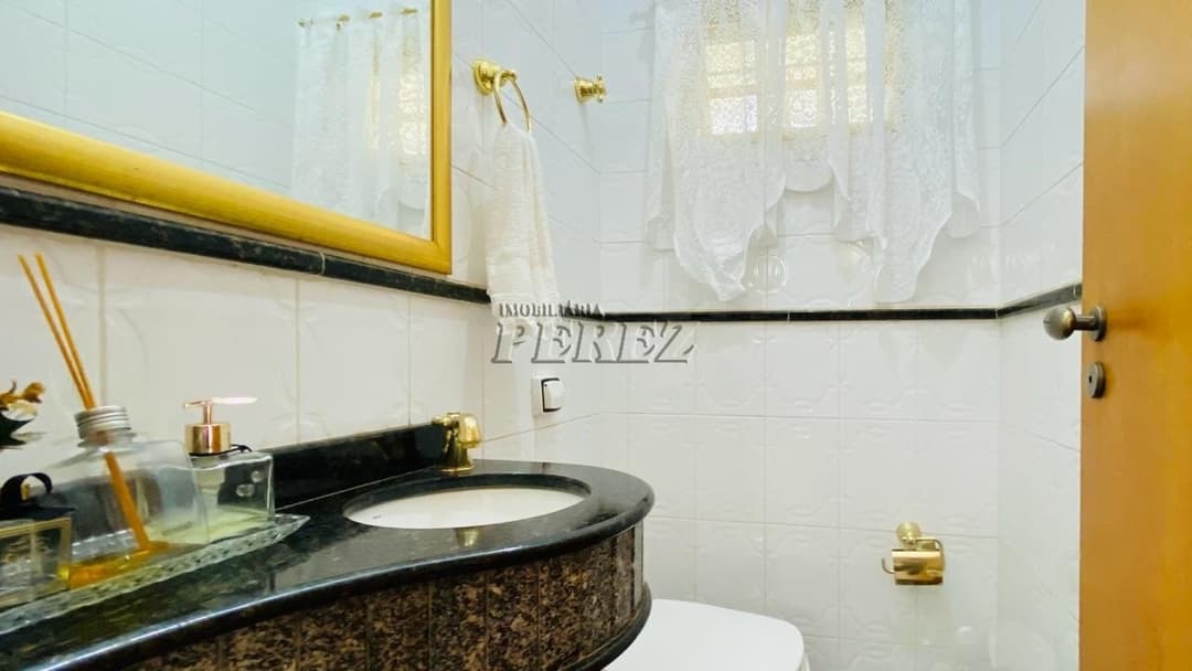 Sobrado, 300 m² para alugar no Aurora - Londrina/PR - Foto 11