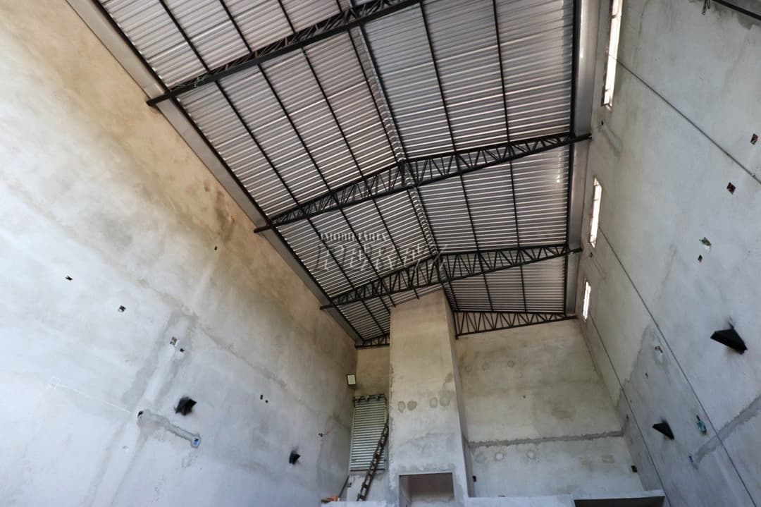 Galpão, 260 m² para alugar no Centro - Londrina/PR - Foto 7