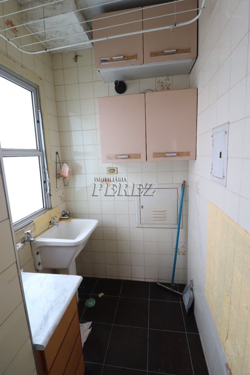 Apartamento no Vitória Régia, de 2 quartos para alugar no Centro - Londrina/PR - Foto 13