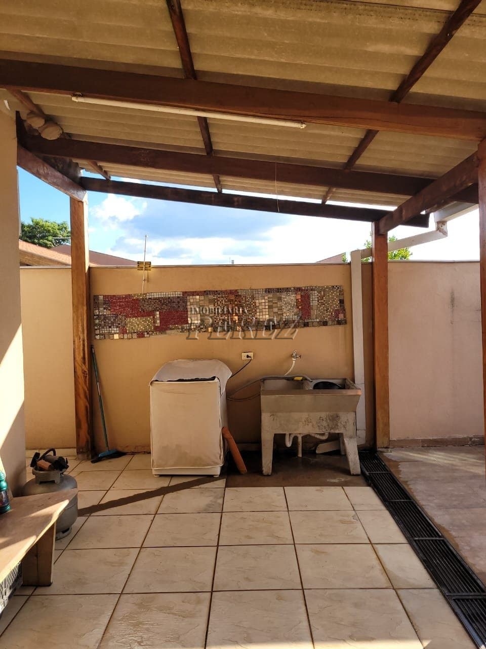 Casa a venda na rua Yoshimasa Suzuki jardim Maria Lucia - Foto 17