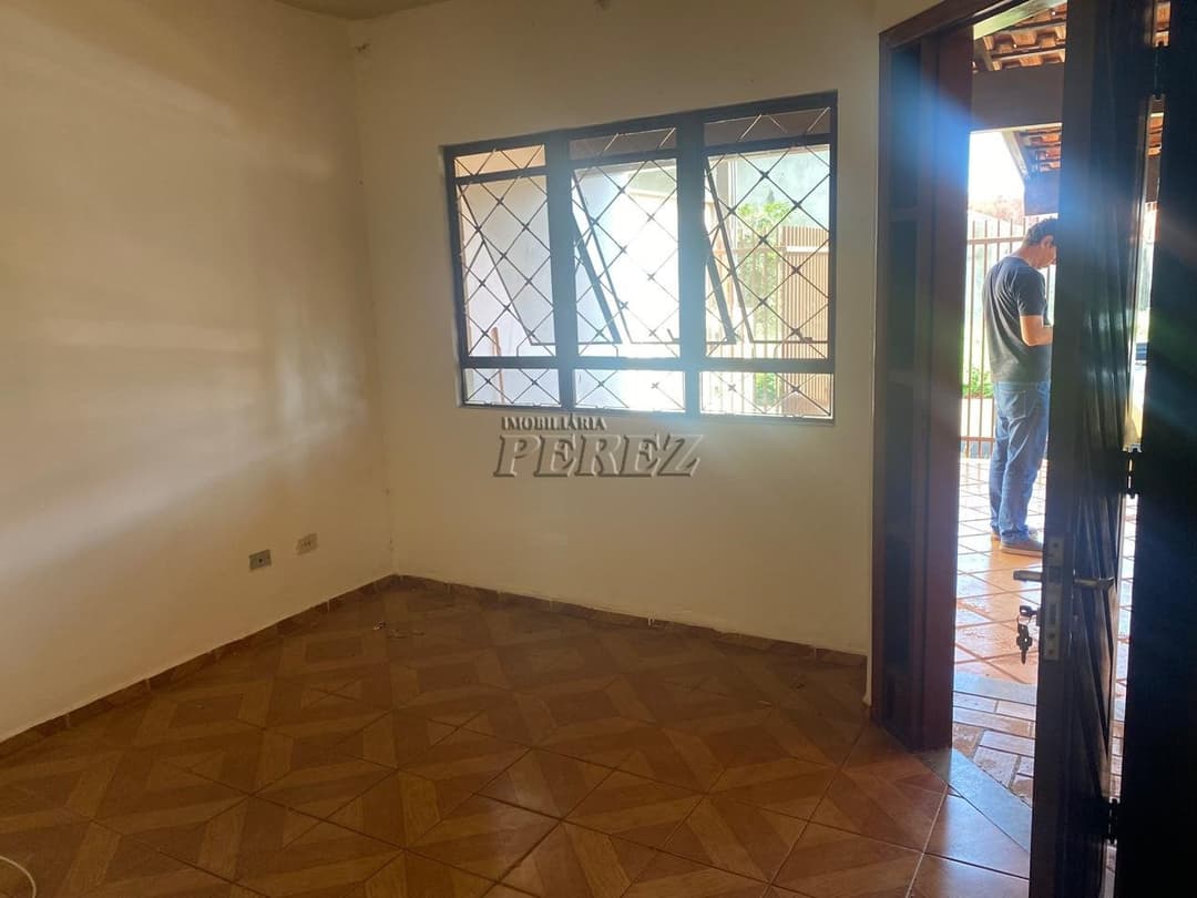Casa, de 3 quartos, 200.9 m² à venda no Jardim Do Leste - Londrina/PR - Foto 4