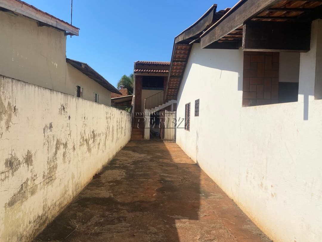 Casa, de 3 quartos, 200.9 m² à venda no Jardim Do Leste - Londrina/PR - Foto 22